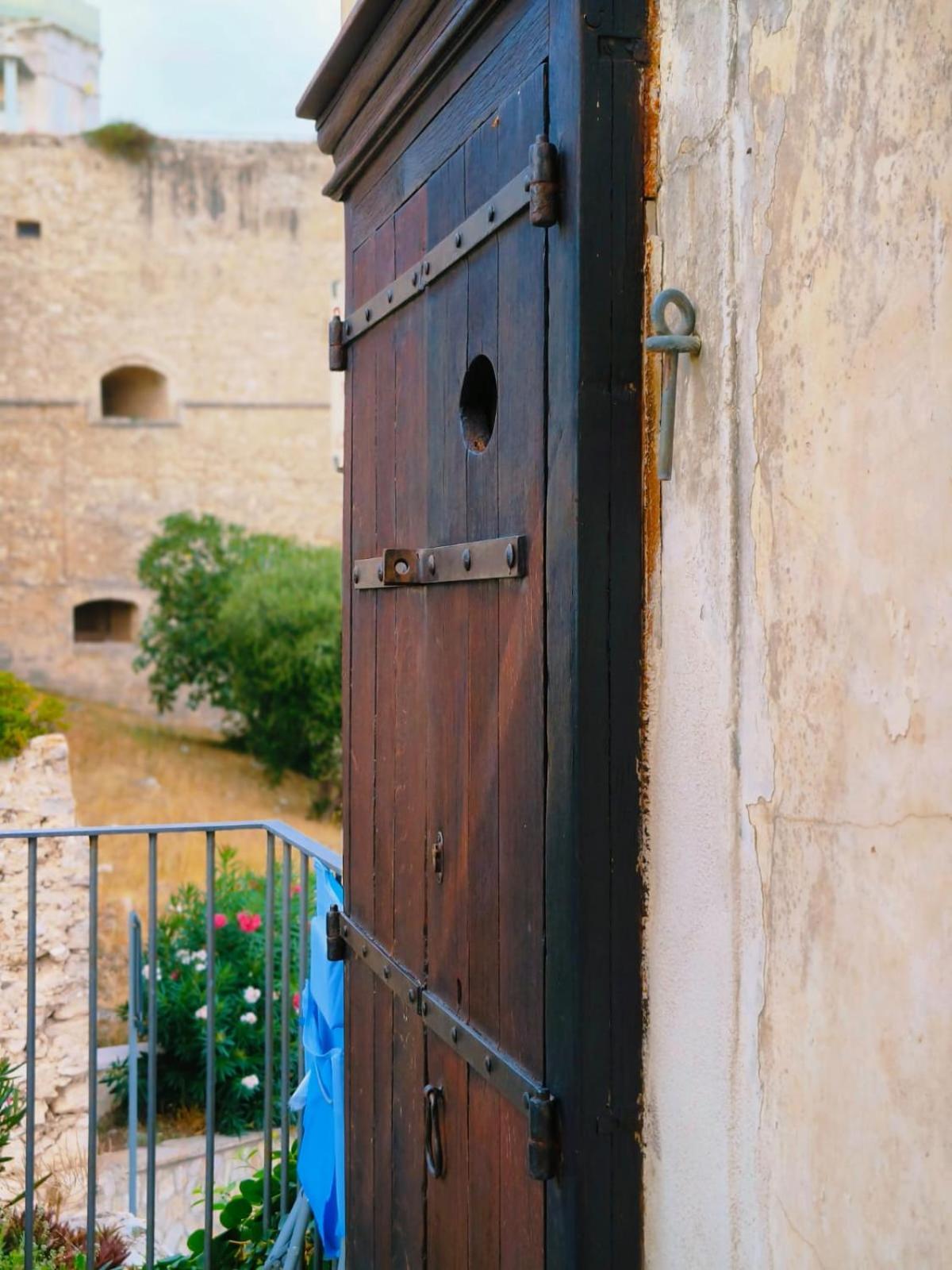 Torre La Mezzaluna Bed and Breakfast Vieste Exterior foto